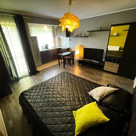 Prima Residence Apartment Oradea Exteriör bild